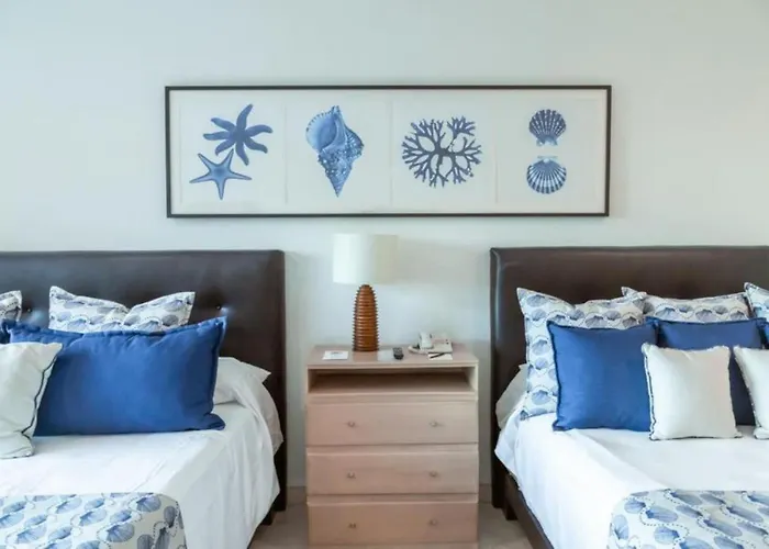 Beachfront, Premium Ocean View, 5 Star, Vle 1604 Holiday home