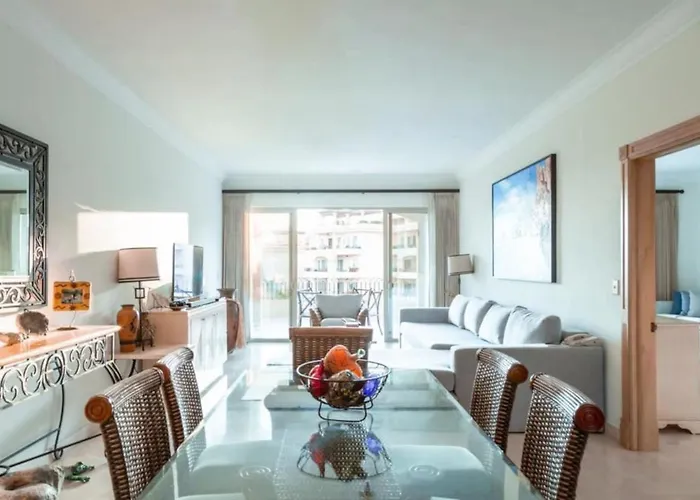 Beachfront, Premium Ocean View, 5 Star, Vle 1604 *